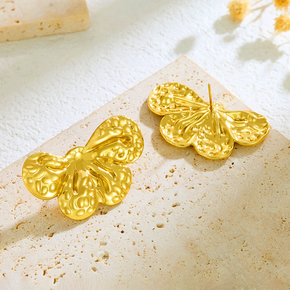 Buttercup Earrings