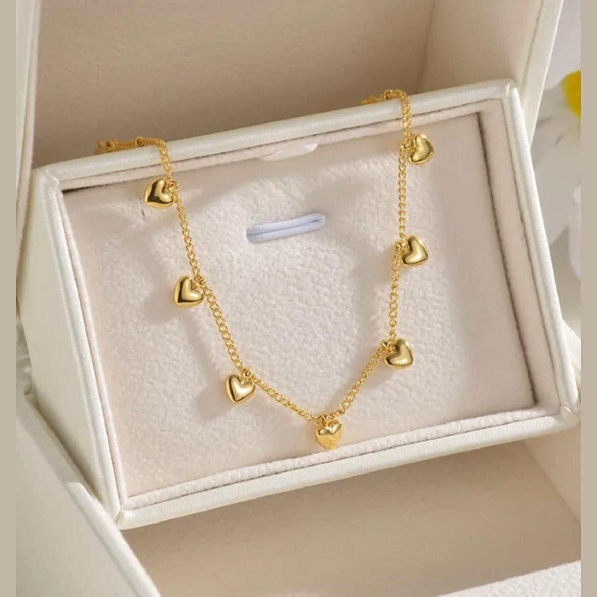 Golden Heart Chain Necklace 💛